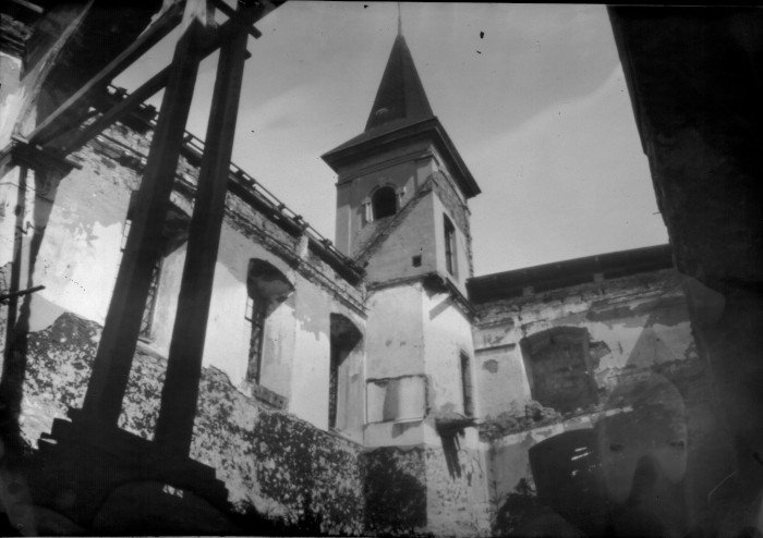 pinhole photograph