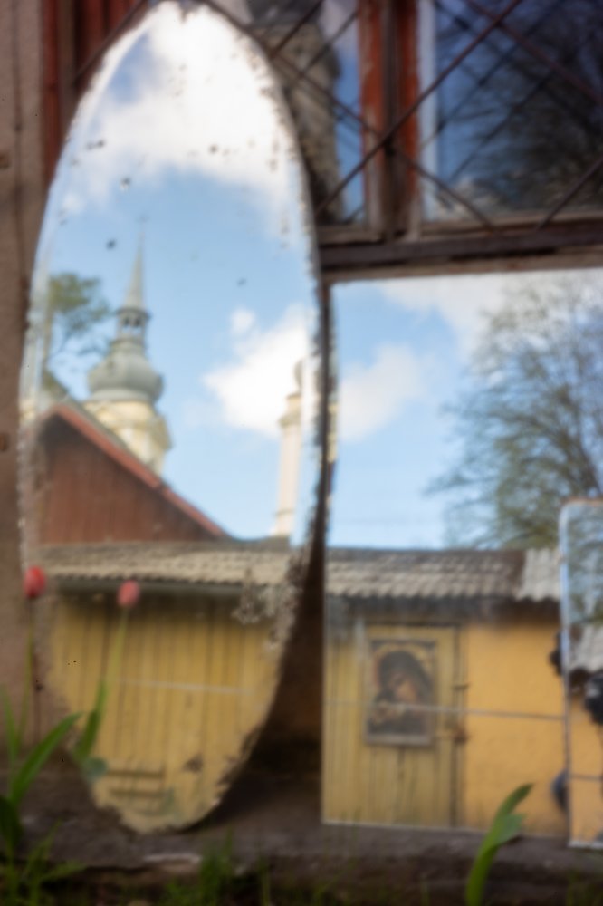 pinhole photograph